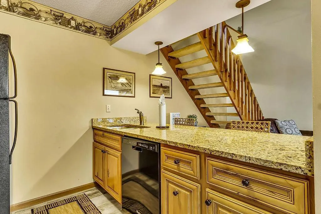 White Oak With Loft -- 116 بيت للعطل