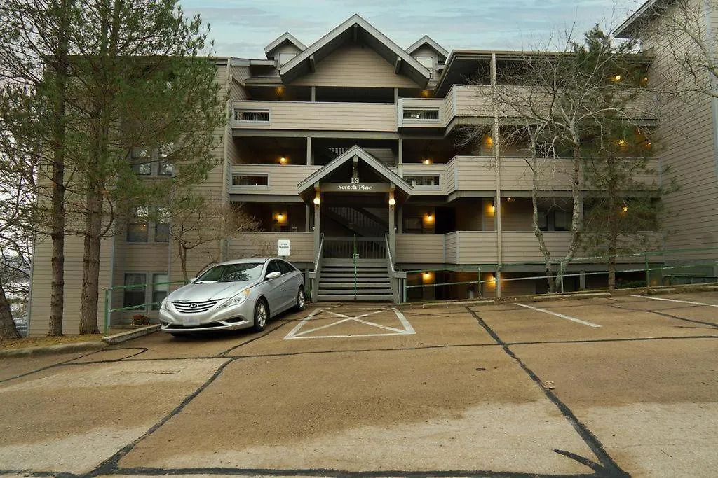 Scotch Pine With Loft -- 1310 Сasa de vacaciones Branson