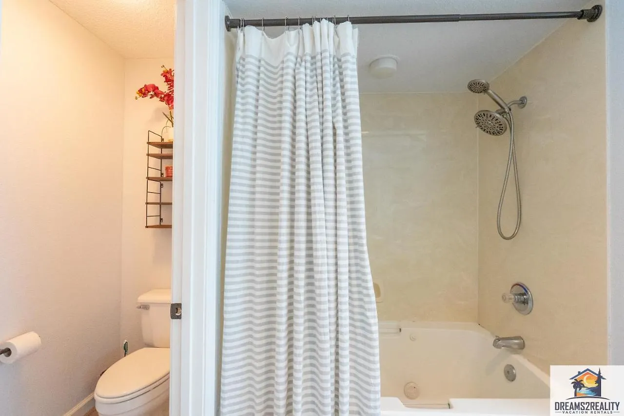 2br - Close To The Strip - 2 Pools - Free Tickets Included - Fhc-3 *