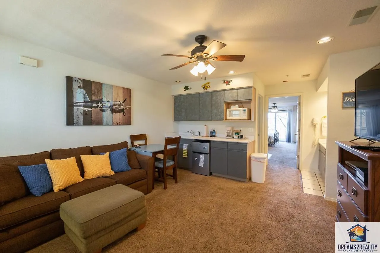 1br Walk-in With 2 Person Jacuzzi Tub - Near The Strip - Free Tickets Included - Ch5-3 * Branson