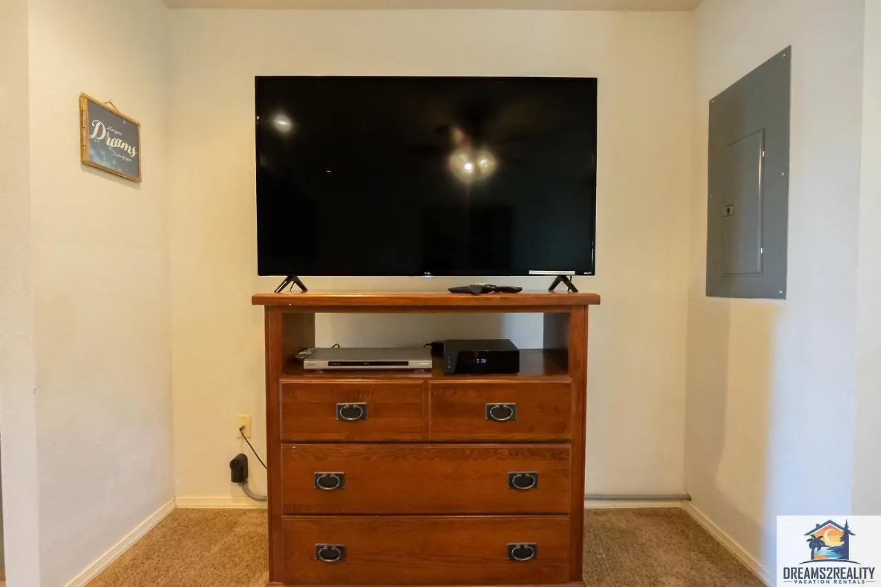 1br Walk-in With 2 Person Jacuzzi Tub - Near The Strip - Free Tickets Included - Ch5-3 * Branson