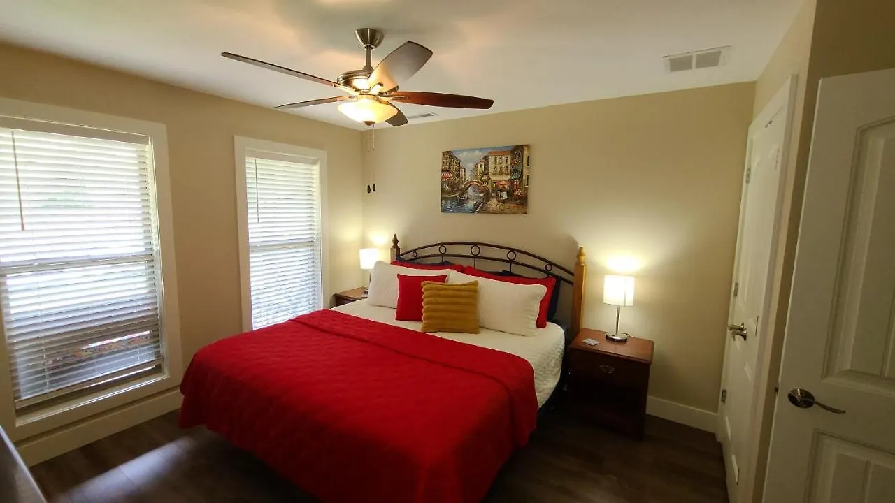3br Walk-in With Loft - Pool And Hot Tub - Free Attraction Tickets Included - Branson