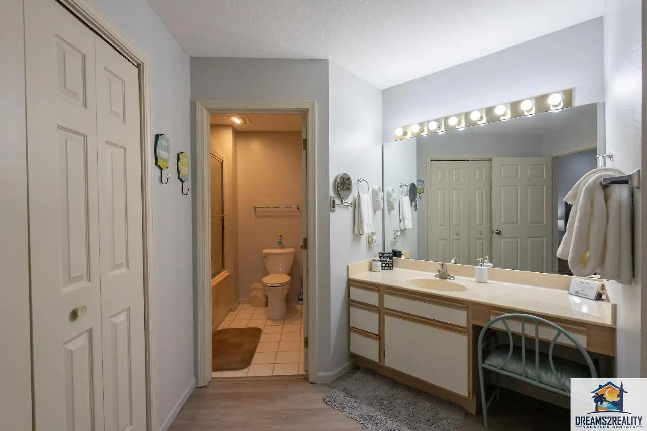 2br Walk-in At Pointe Royale - 2 Pools - Free Attraction Tickets Included -pr63-3