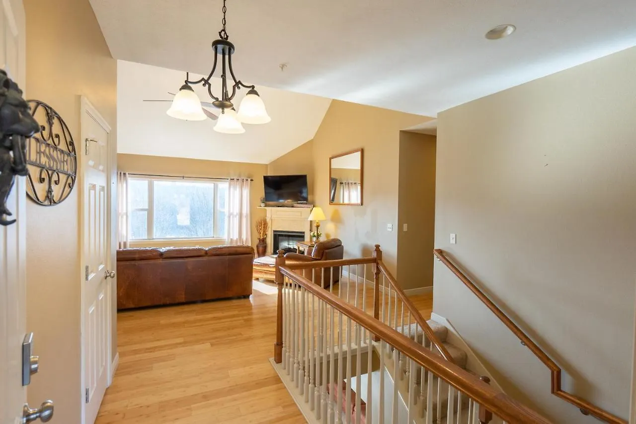 4br Walk-in - Foosball Table - Hot Tub - Fire Pit - Free Tickets Included - Dv166 Branson