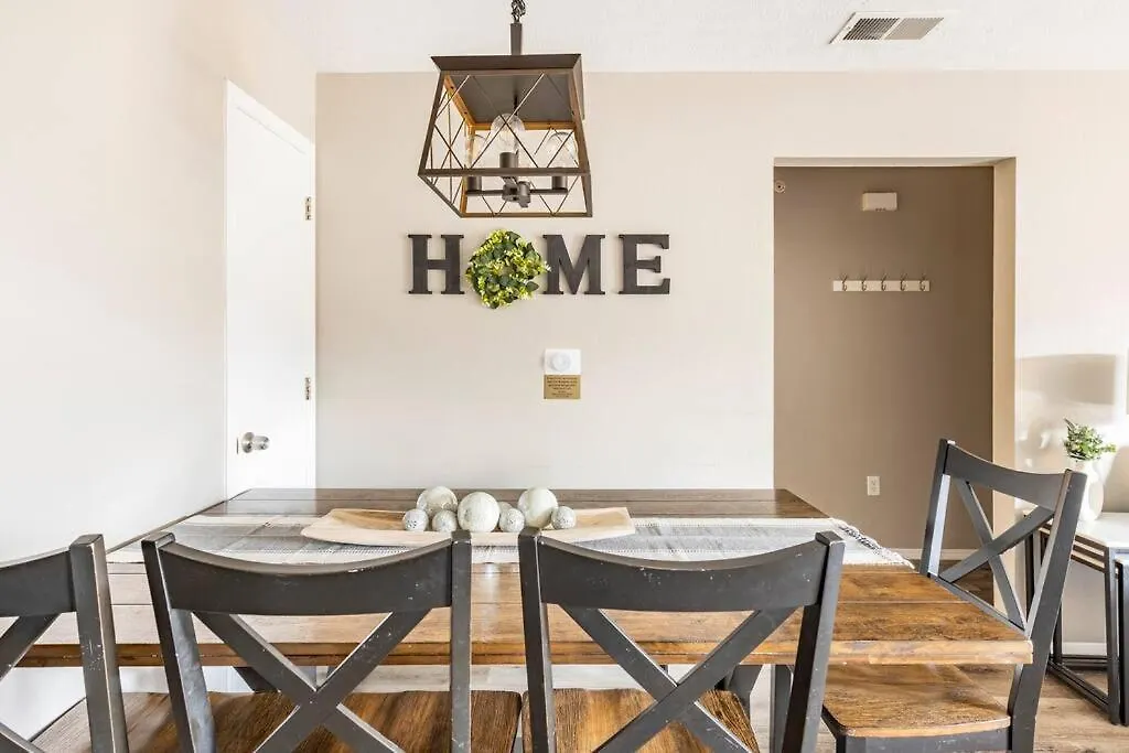 3br Primelocation! Branson