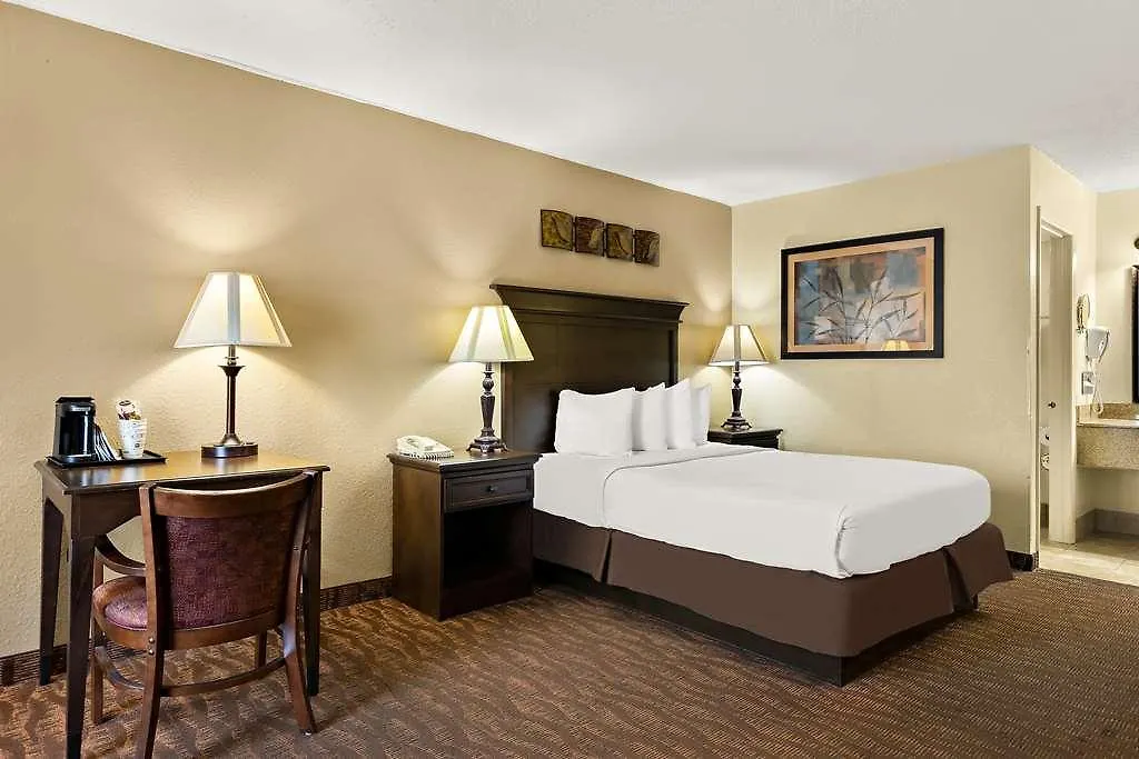 Western Center Pointe Hotel Branson