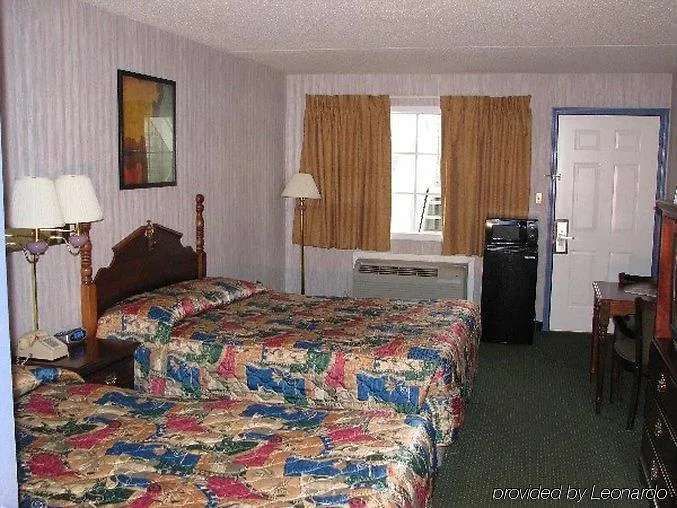 Angel Near Imax, A Travelodge By Wyndham Hotel Branson