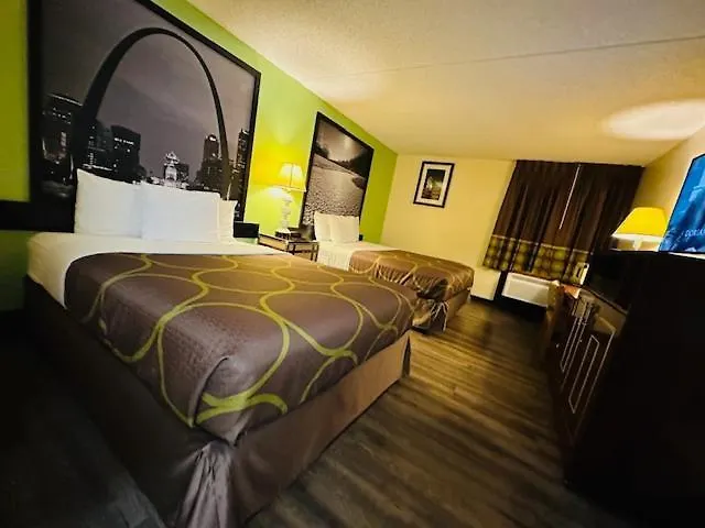 Super 8 By Wyndham By Andy Williams Theatre