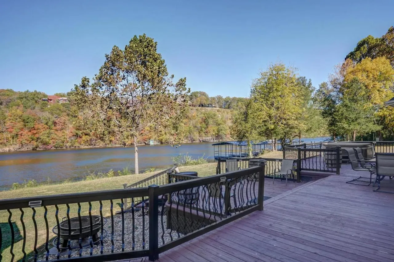 Tatil Evi Free Attraction Tickets! Trout Fishing! Private Dock! Large Family Gathering Branson