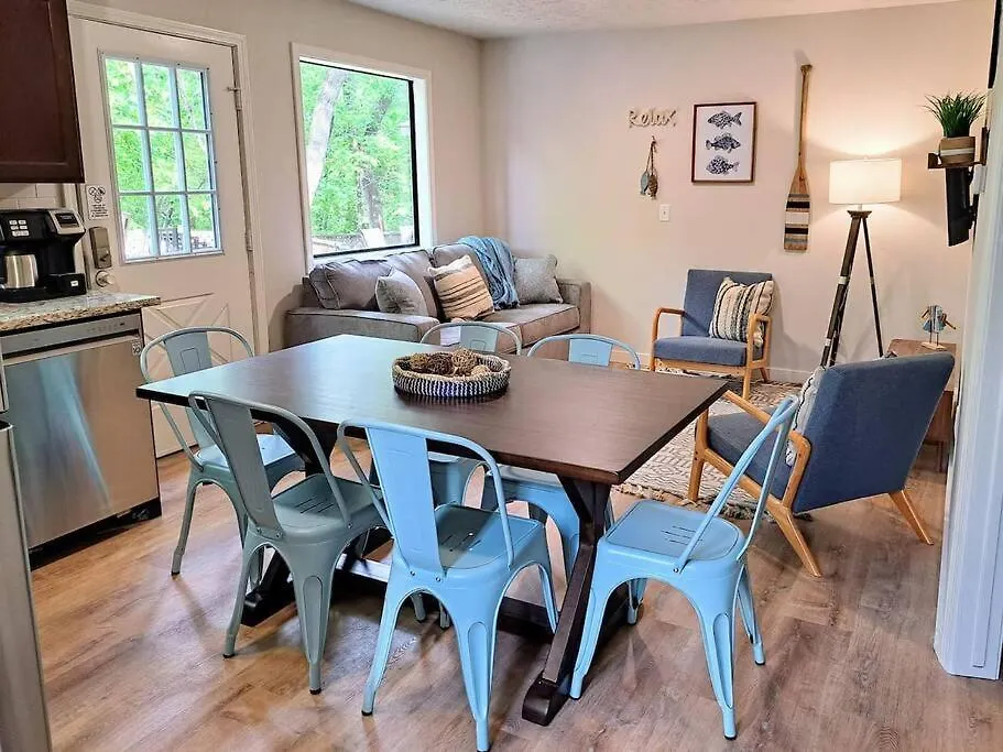 Indian Point Villa#1 At Tribesman On Table Rock Near Silver Dollar City, 布蘭森