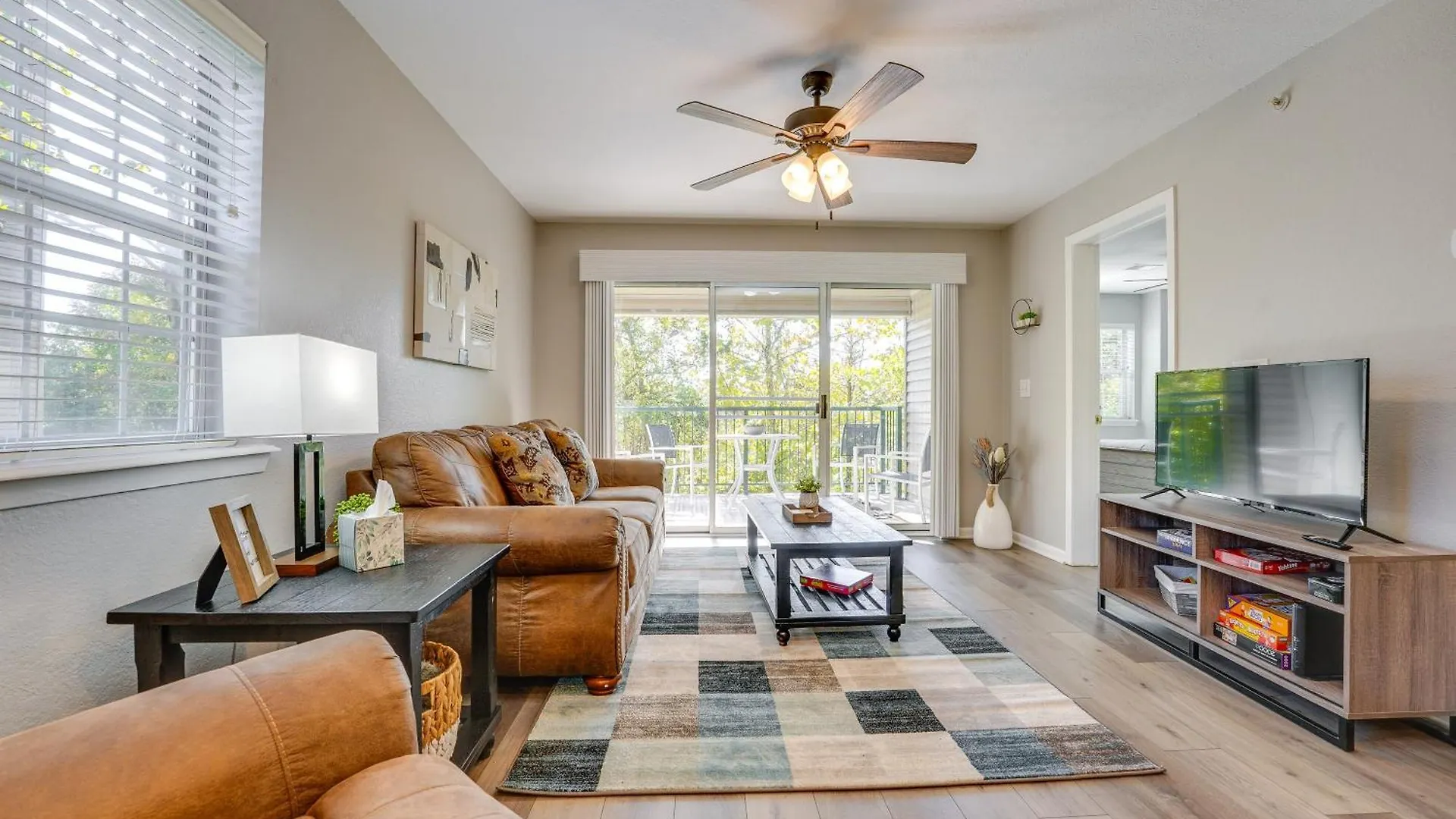 Retreat With Pool Access About 3 Mi To Dtwn Apartamento