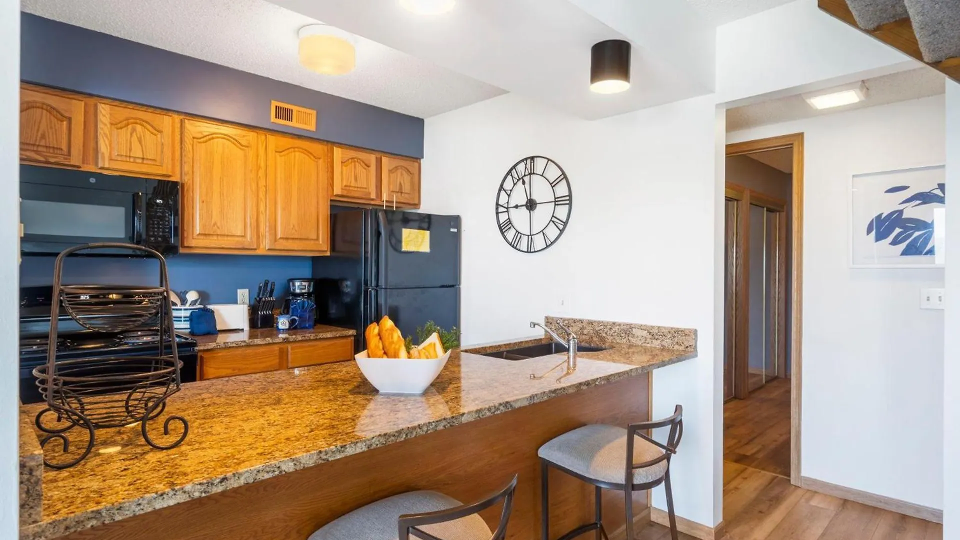 Shagbark Hickory -- 1010 Tatil Evi *