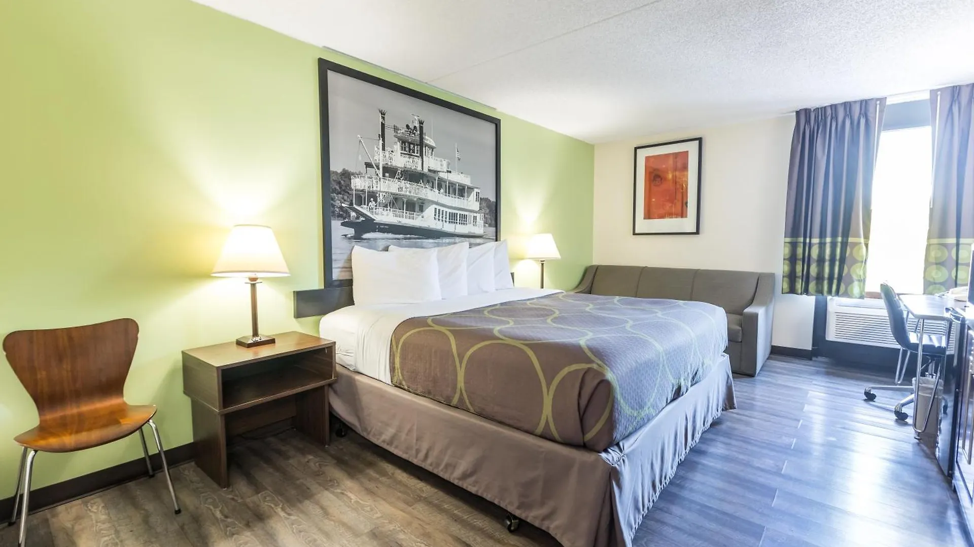 Super 8 By Wyndham By Andy Williams Theatre Hotel 2*