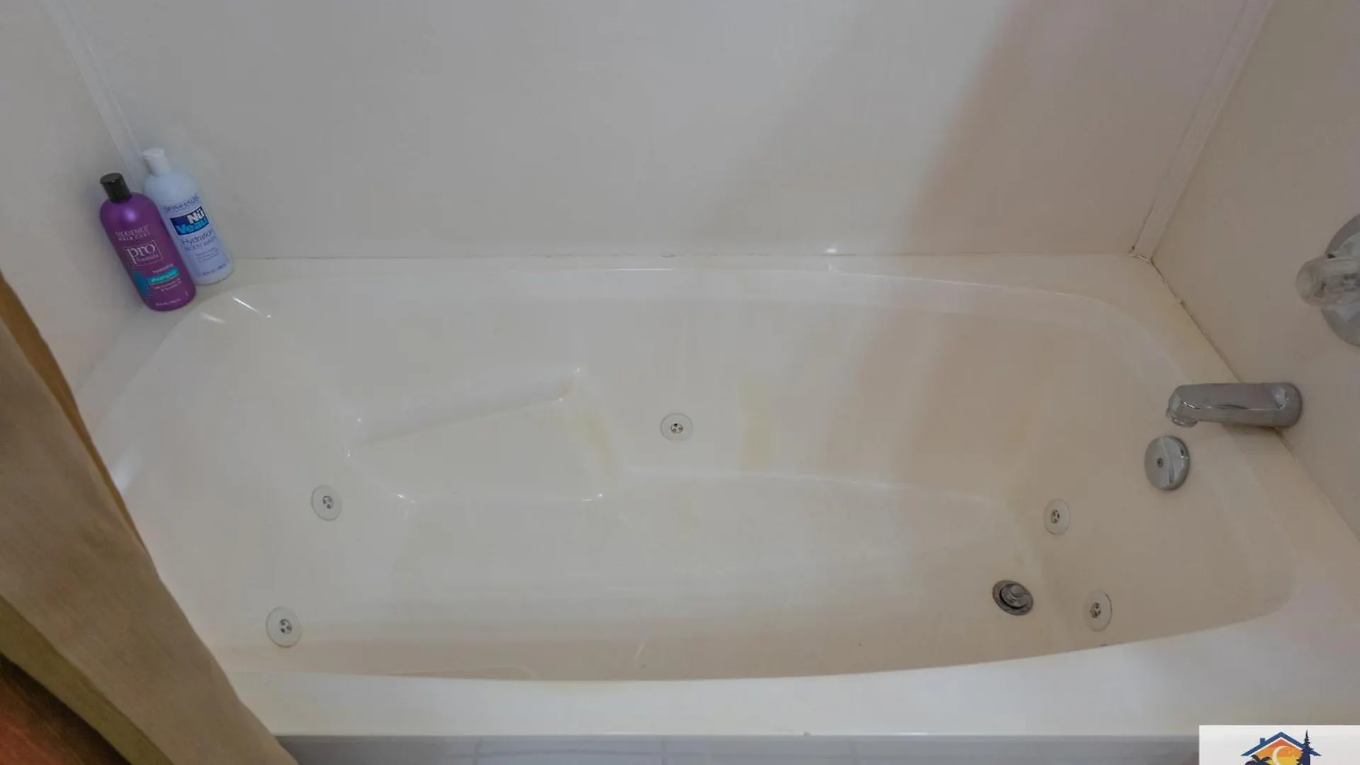 2br - King Beds - Near The 76 Strip - Free Tickets Included - Ch1-1 *