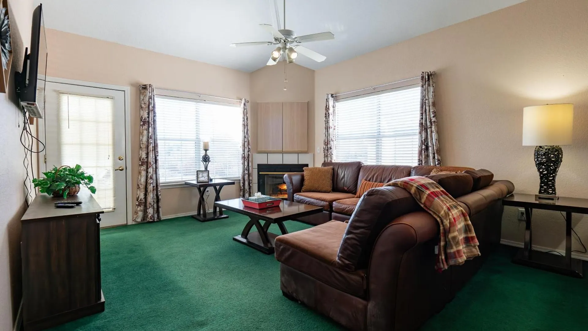 3 Bedroom With Loft - Golf Course View - Near The Strip - Free Activities Included - Fw9-6 布蘭森