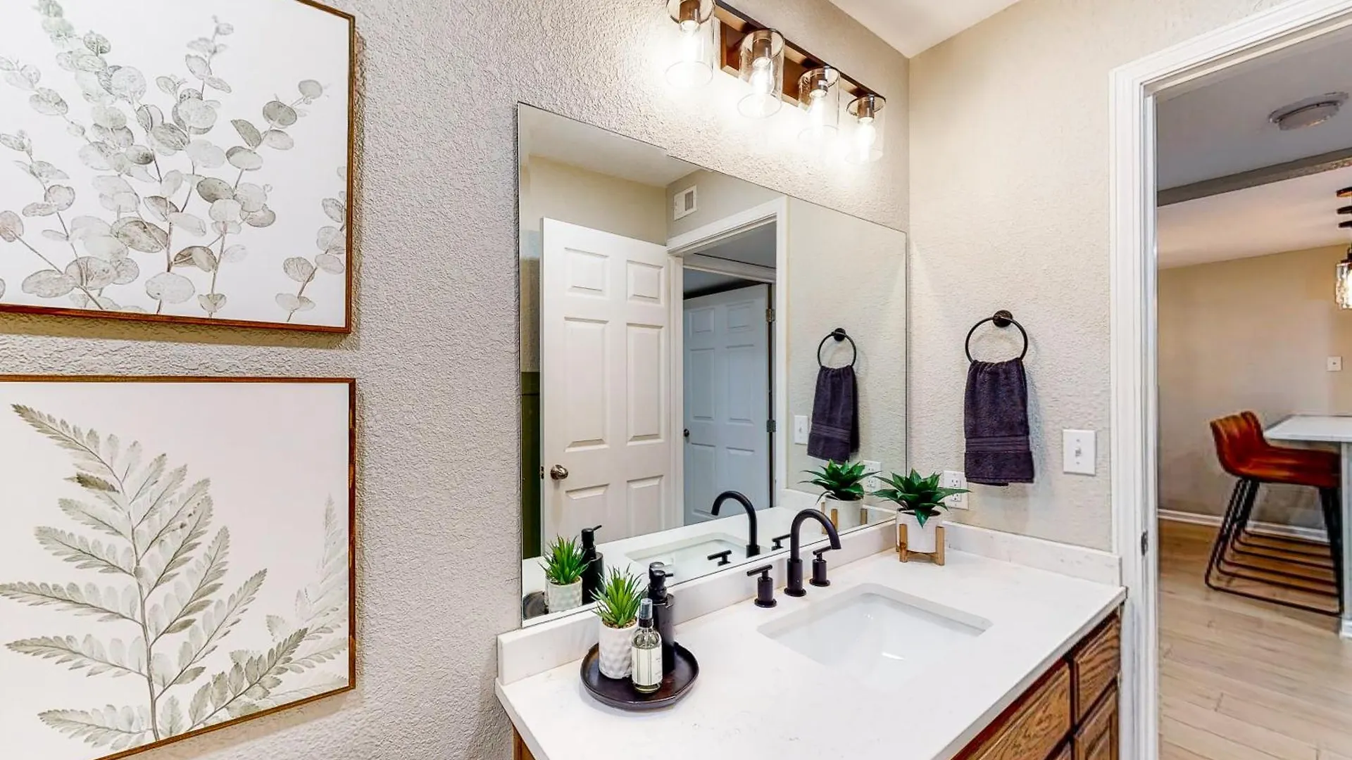 Lofty Retreat & Paradise Pointe Hébergement de vacances Branson