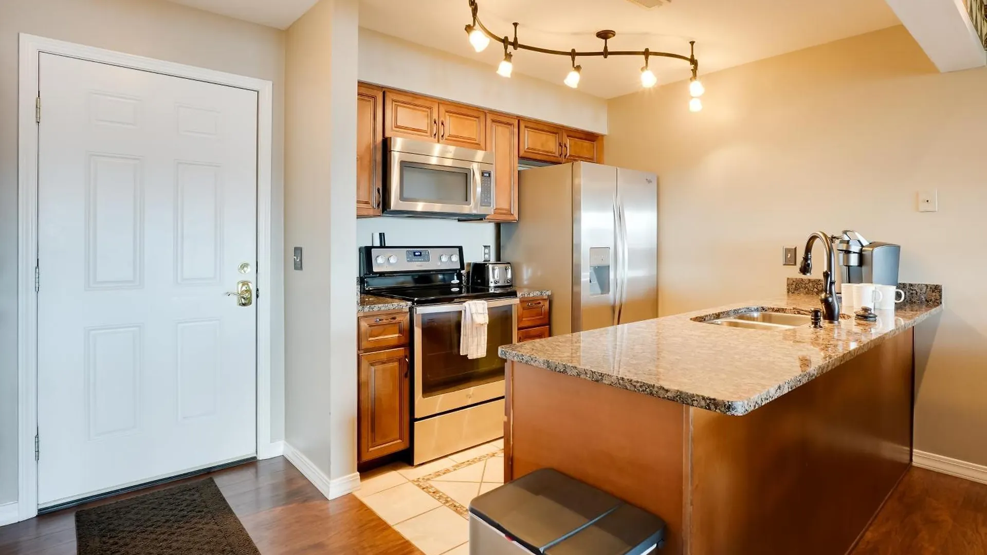Lakefront Condo, Near Silver Dollar City! ブランソン