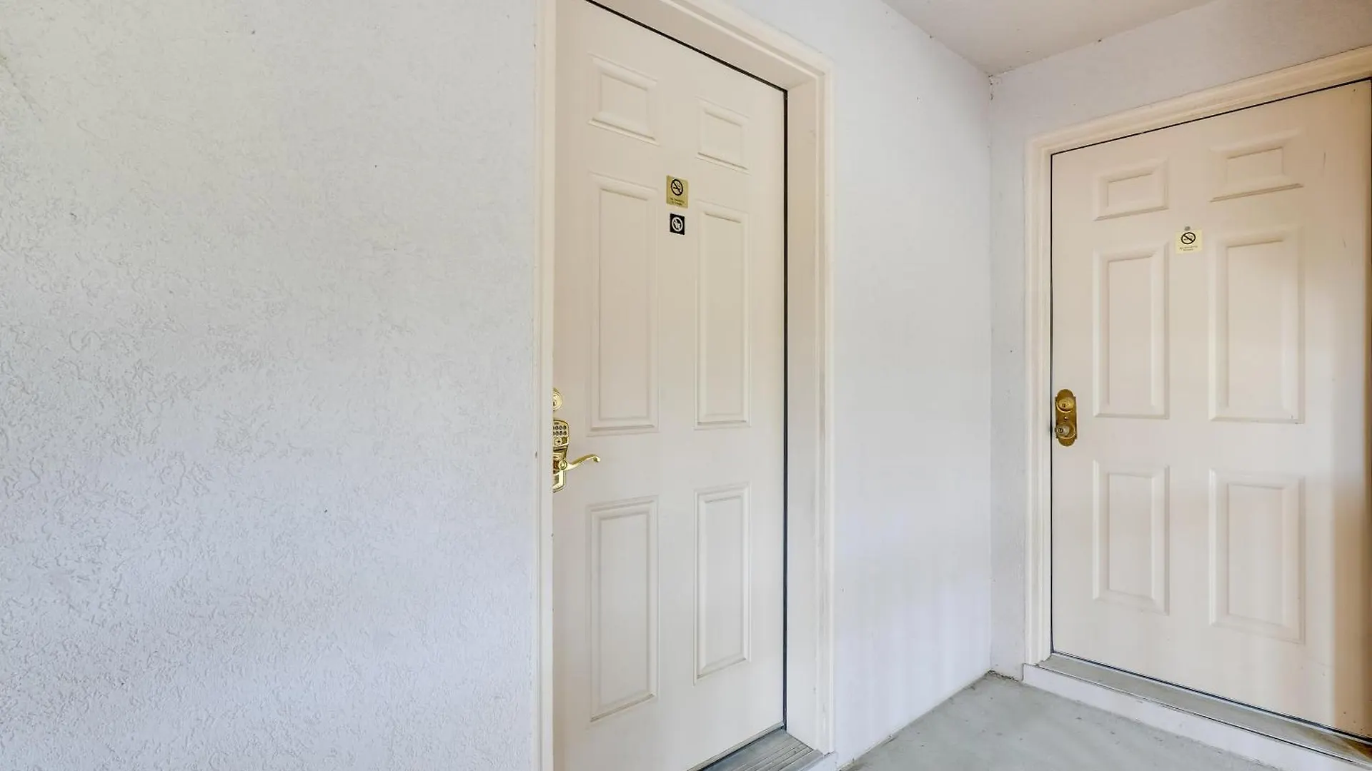 Lakefront Condo, Near Silver Dollar City!