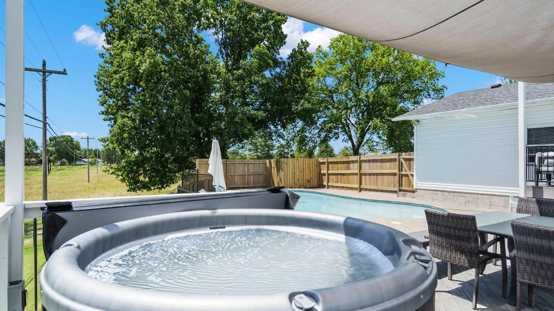 Bee Creek Poolside *