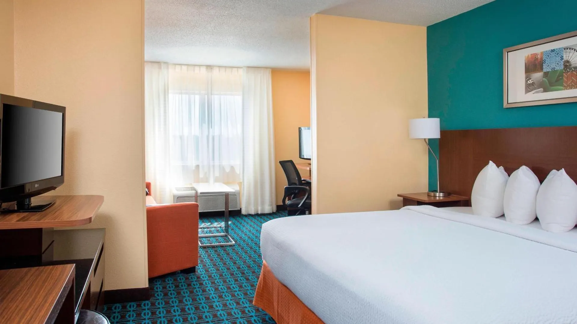 Fairfield & By Marriott 3*