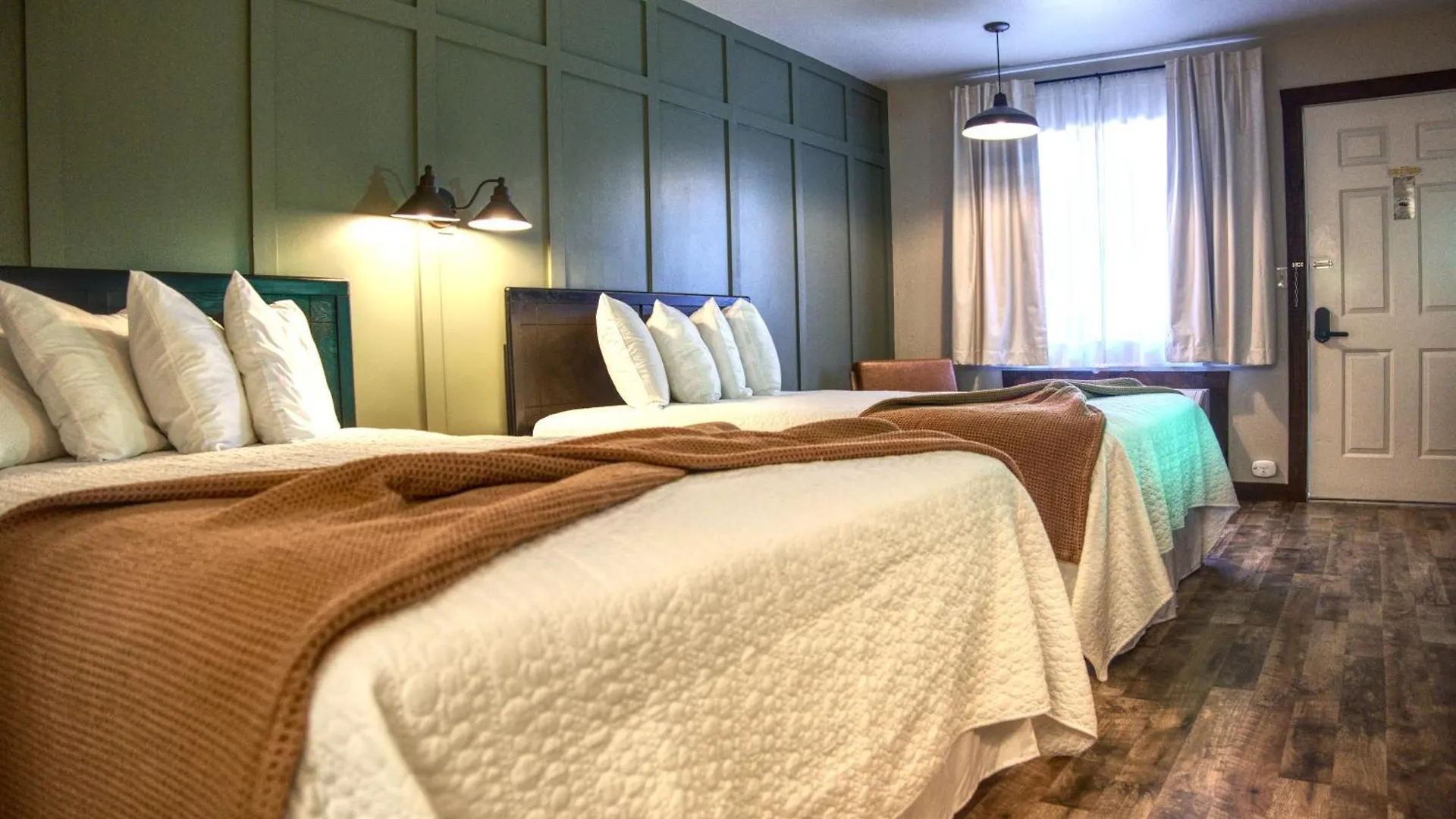 Lejlighedshotel Jonesbones Lodge- Silver Dollar Getaway Indian Point