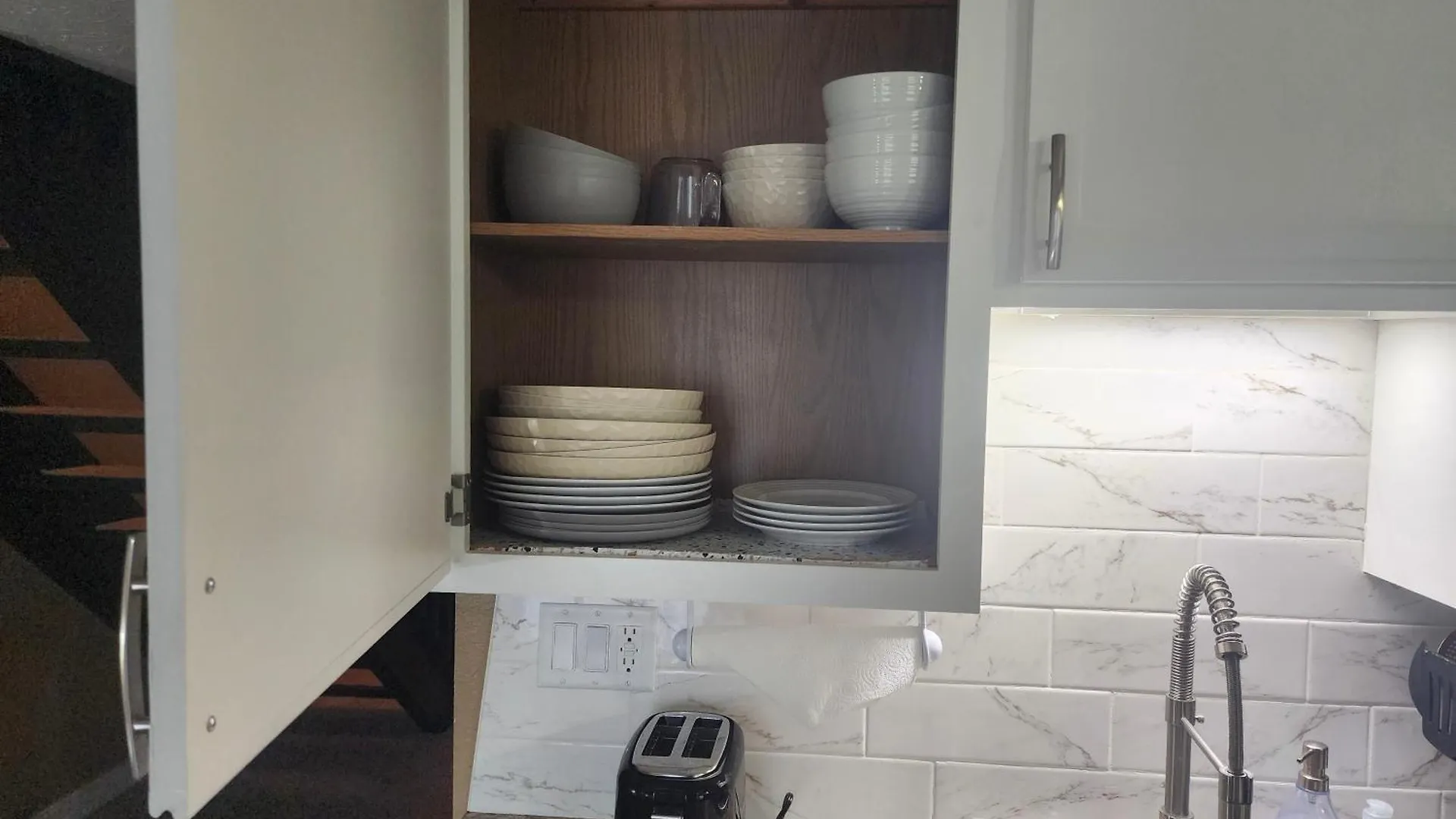 2br Cozy - Centrally Located - Free Activities Included - Stairs Required - Fc27-6 Lägenhet