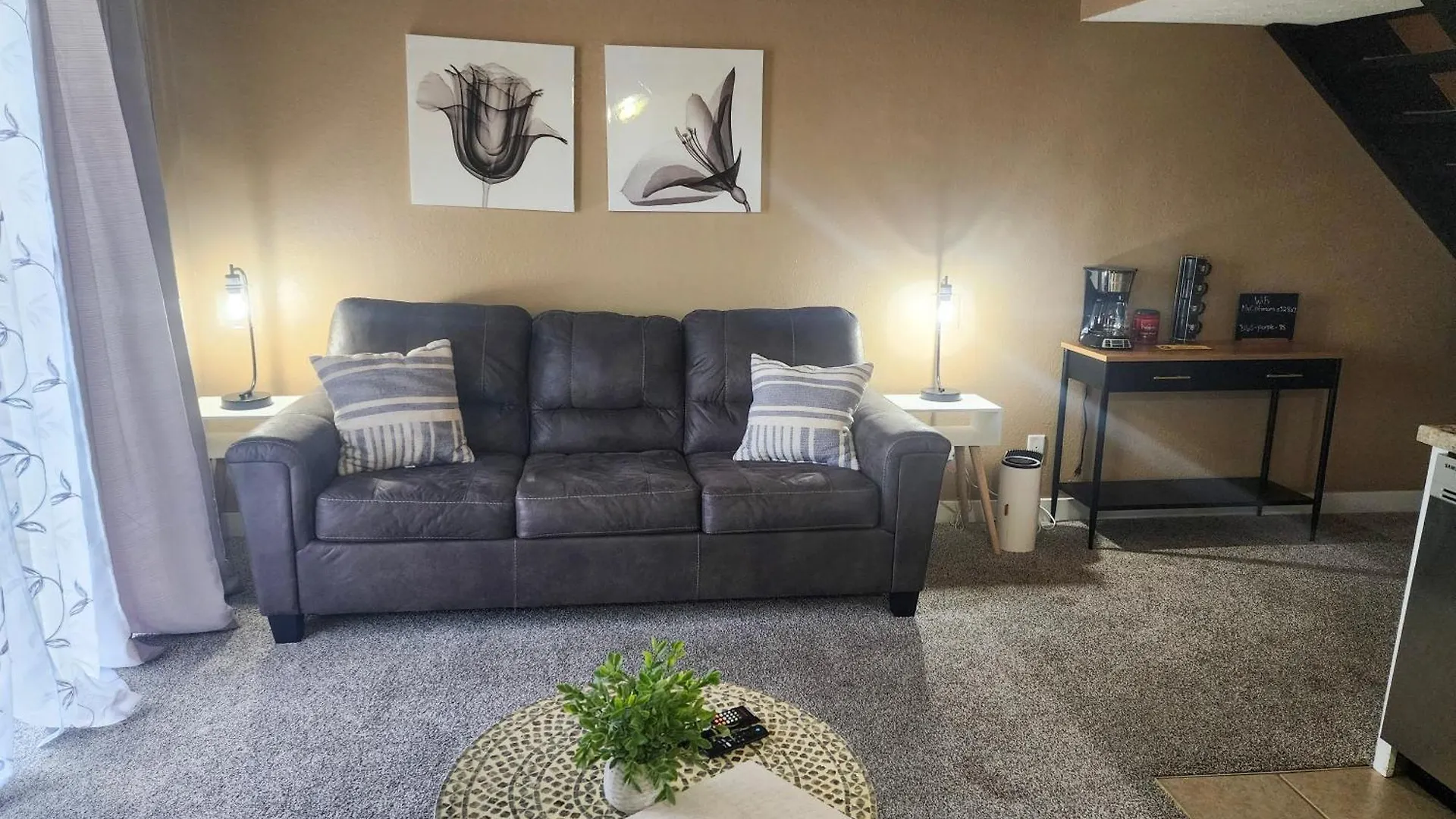 2br Cozy - Centrally Located - Free Activities Included - Stairs Required - Fc27-6 Lägenhet *