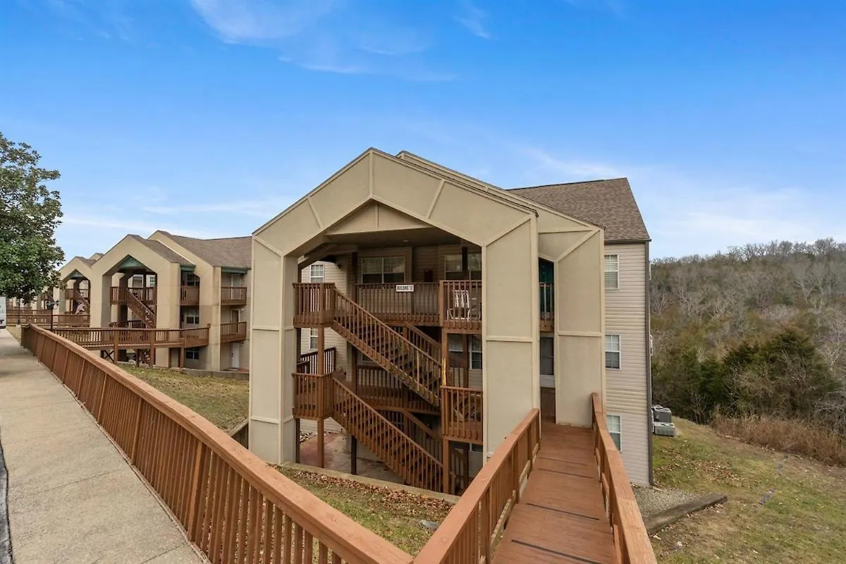 The Cove 12-4 By Sdc, Big Deck, Pool, Hot Tub, By , No Stairs Apartamento Branson