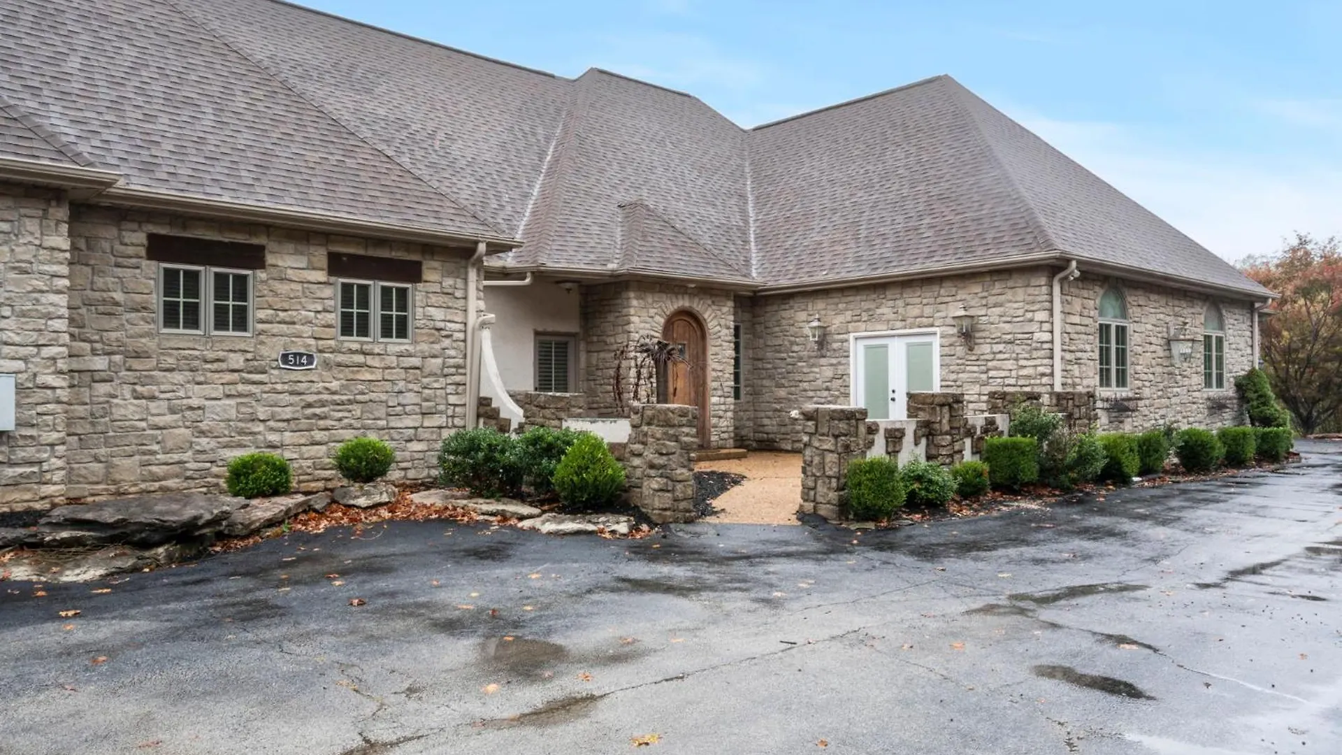 Holiday home Townhouse W Tree & Views-billiards-air Hockey-free Tix-pvt Hot Tub-basketball-garage Branson