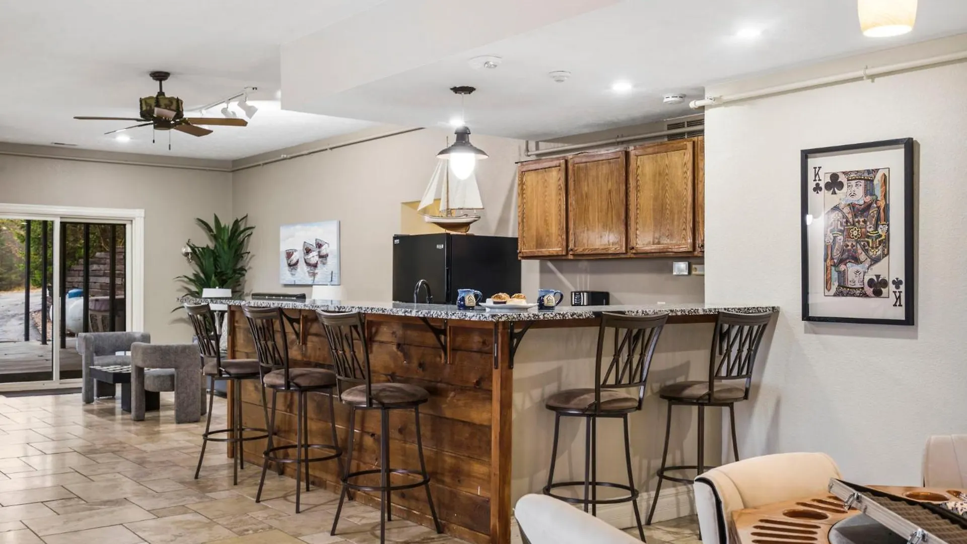 Townhouse W Tree & Views-billiards-air Hockey-free Tix-pvt Hot Tub-basketball-garage Holiday home Branson