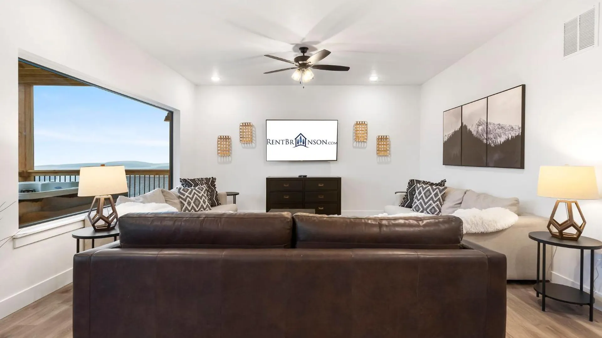 Modern 3 Bedroom Branson