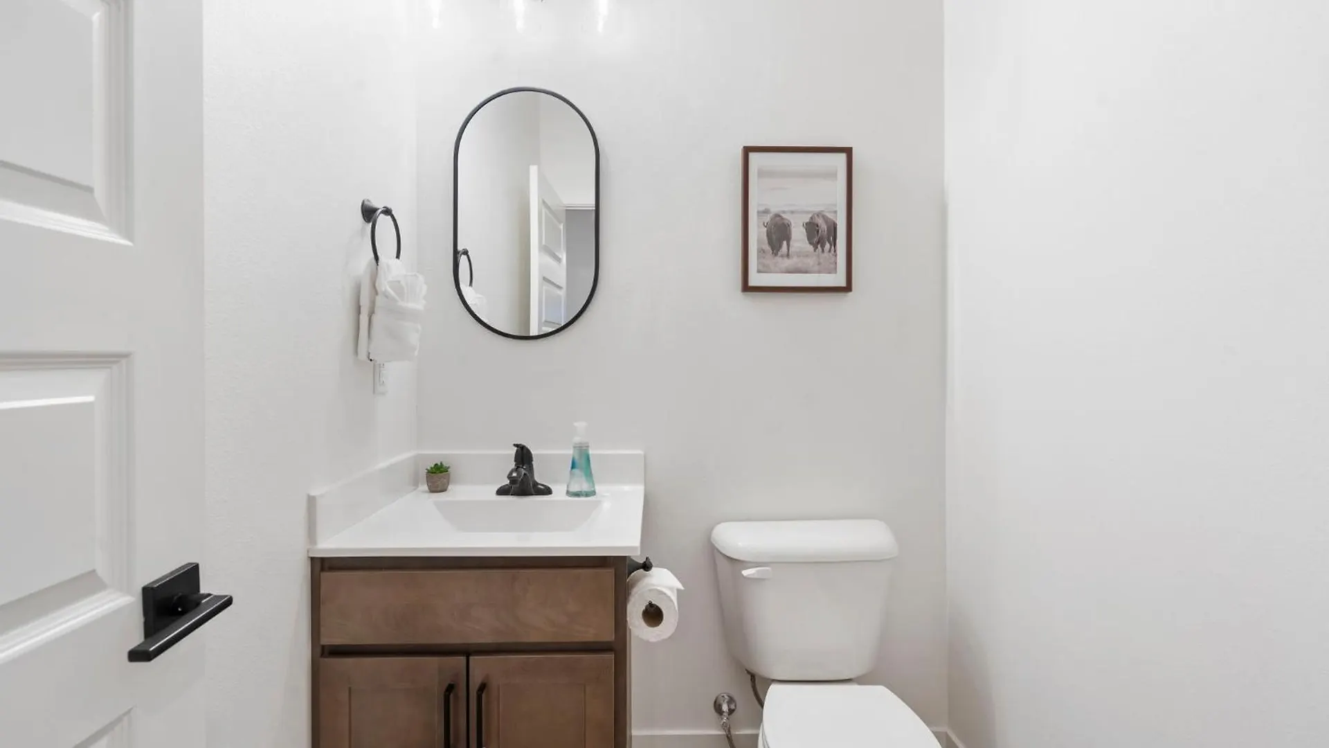 بيت للعطل Gorgeous Views, $400 Daily Local Activities, Community Amenities, Near Sdc!