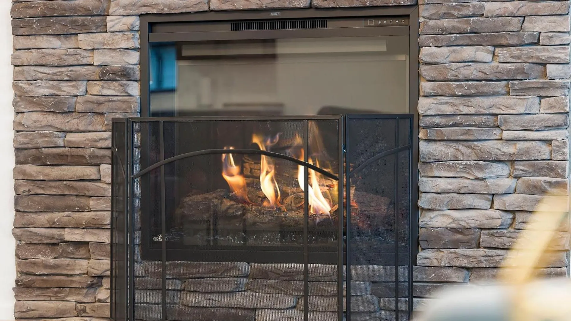 Gorgeous Views, $400 Daily Local Activities, Community Amenities, Near Sdc! *
