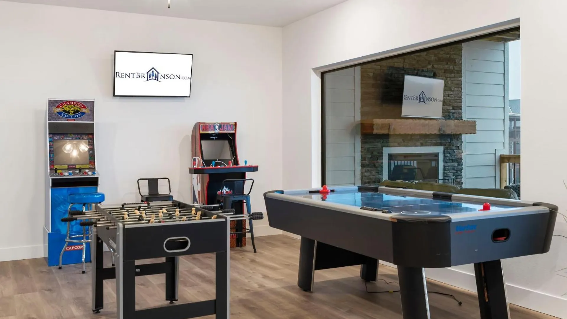 Gorgeous Views, $400 Daily Local Activities, Community Amenities, Near Sdc! بيت للعطل برانسون