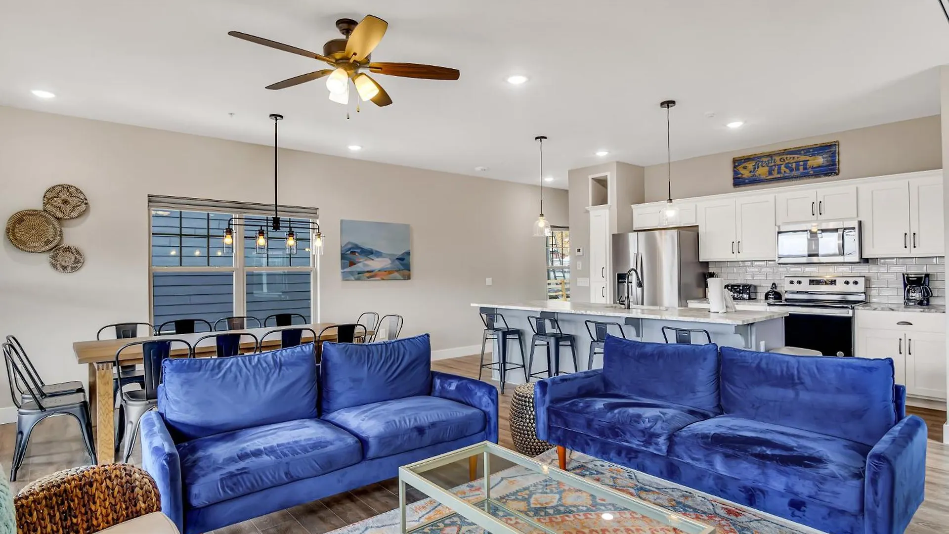 Modern Costal 3 Bedroom Σπίτι διακοπών *