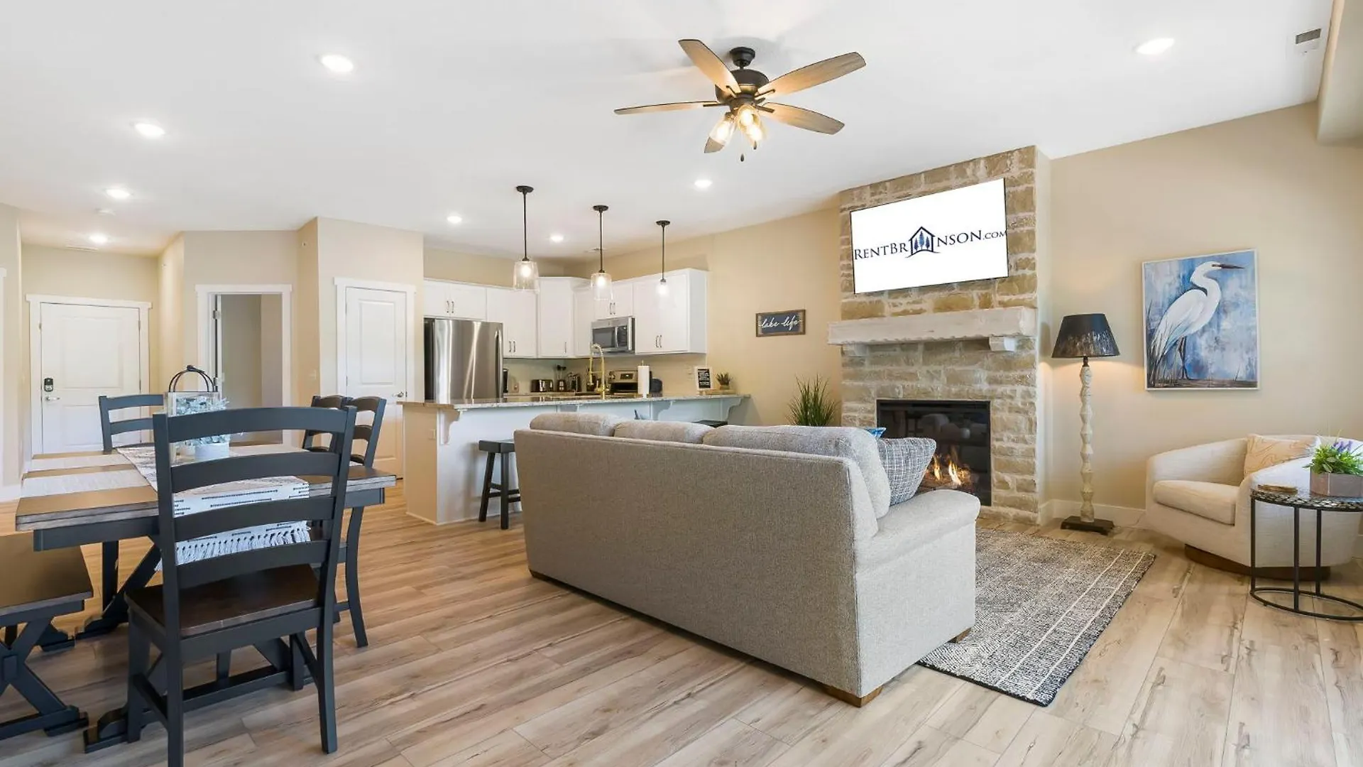 Taneycomo Views-near Landing-cmty Outdoor Pool-free Tickets-elevator! بيت للعطل برانسون