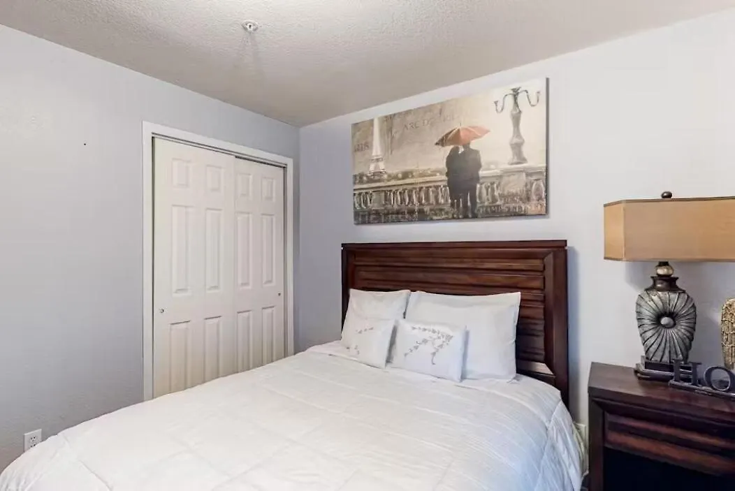 Fall Creek 34-7, Screened Porch, Pet Friendly, Great Location 布蘭森