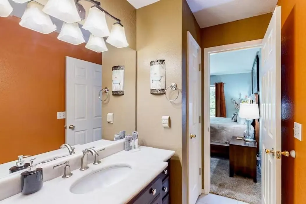 公寓 Fall Creek 34-7, Screened Porch, Pet Friendly, Great Location 布蘭森