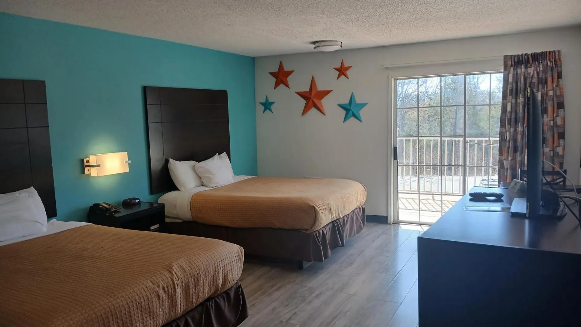 Howard Johnson By Wyndham Theatre District 2* Branson