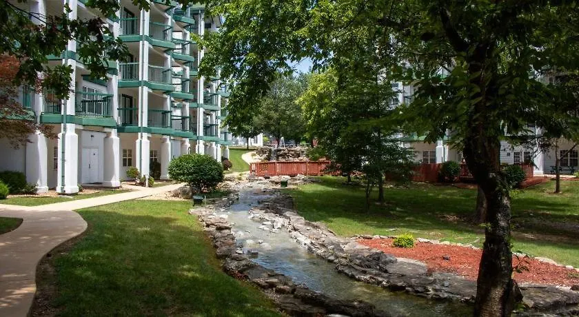 Курортный комплекс Surrey's Carriage Place