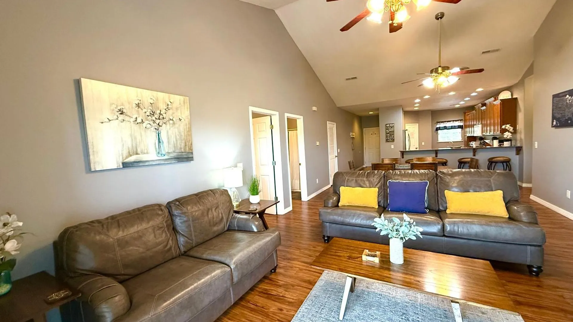 Lakefront And View Indian Point With Boat Slip Apartment Branson