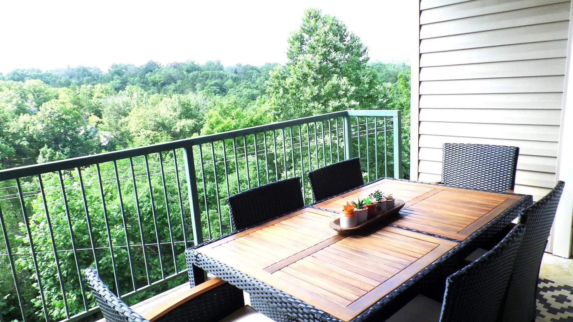 Charming At Hills - Beautifully Updated And Affordable - Family Amenities ブランソン