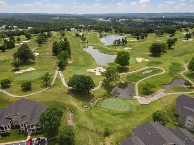 アパート Charming At Hills - Beautifully Updated And Affordable - Family Amenities *