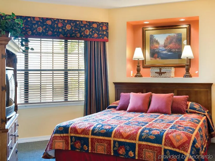 Bluegreen Vacations The Falls Village, An Ascend 3*