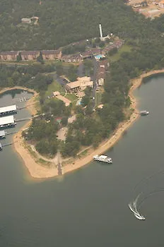 Branson Yacht Club منتجع Indian Point