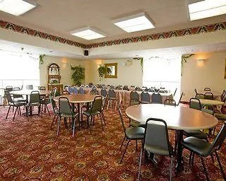 The Colonnade Branson