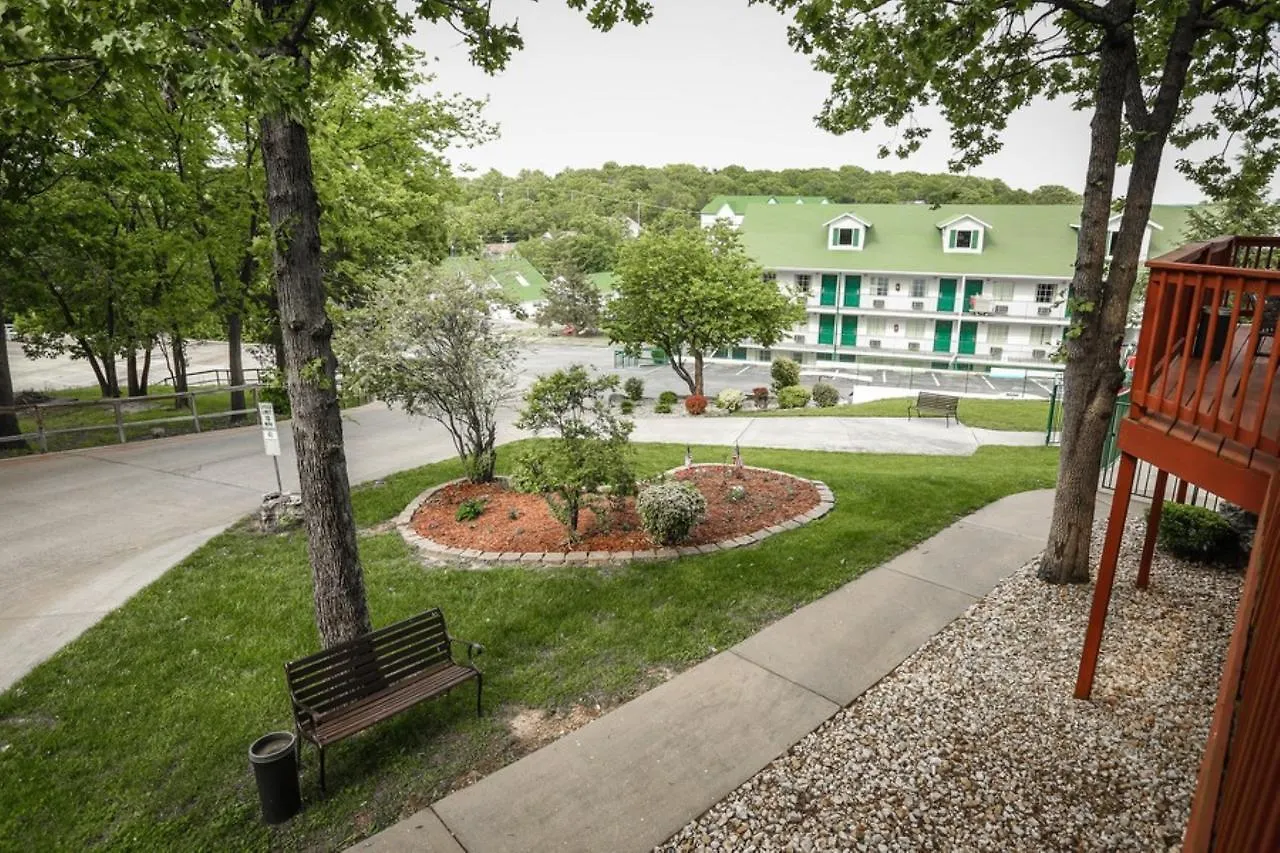 Presley's Penthouse * Branson
