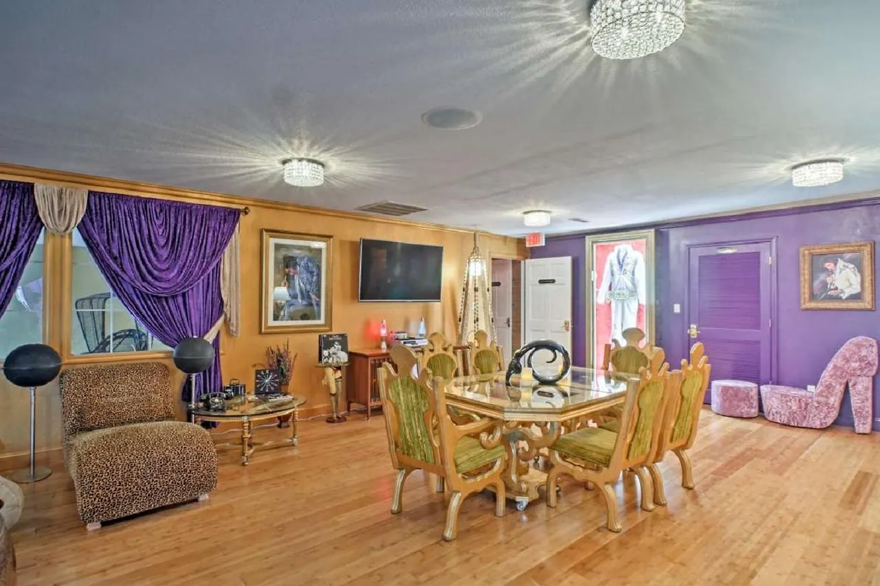 Presley's Penthouse *