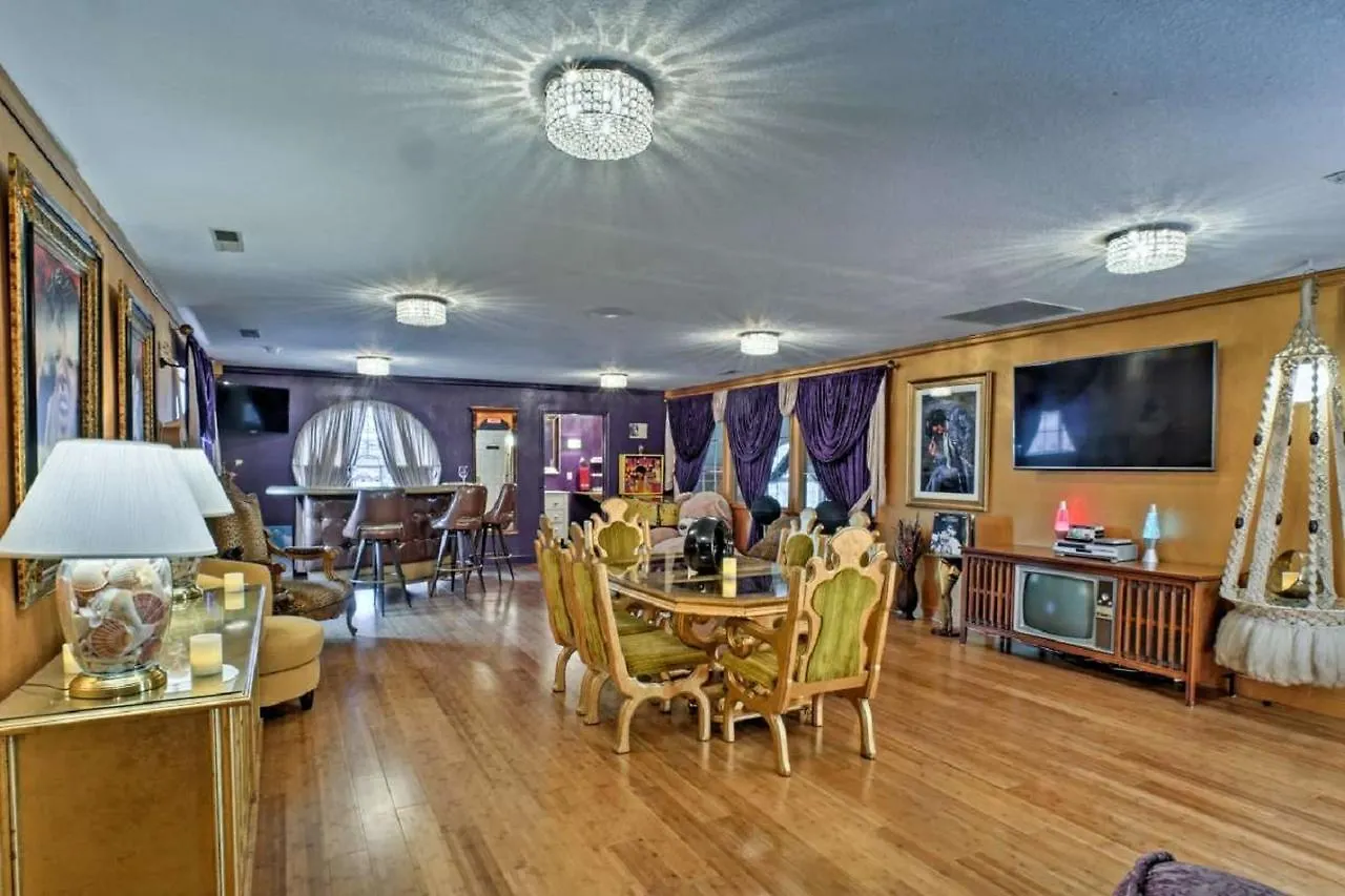 Presley's Penthouse