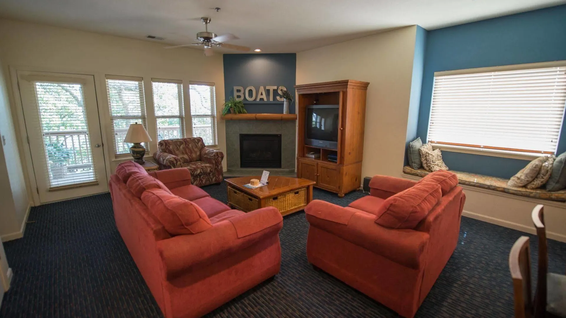 Branson Yacht Club